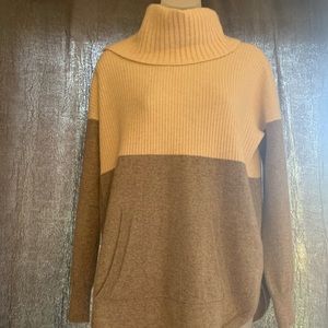 Max Studio 2 Ply 100% Cashmere Turtleneck Sweater sz XS
